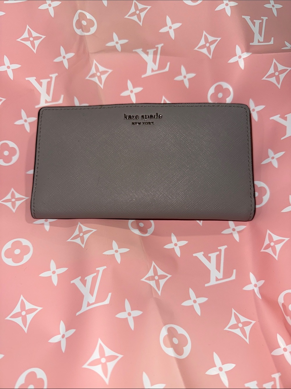 Used Kate Spade wallet
